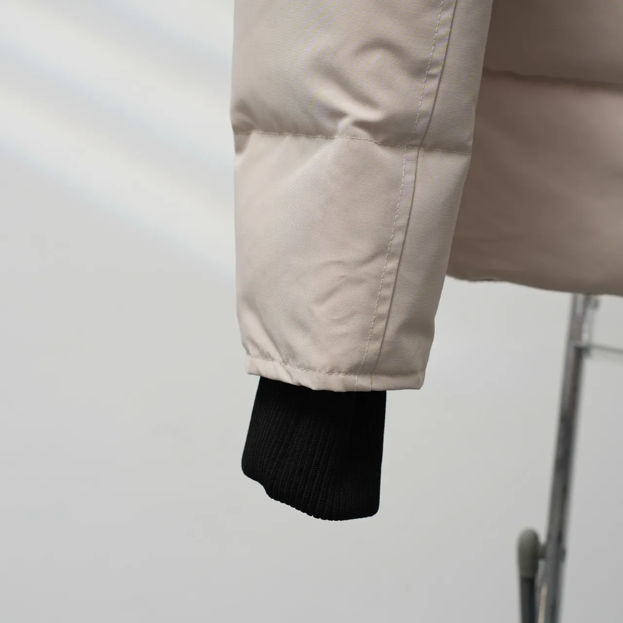 P740 CANADA GOOSE丨Canada Goose 25 stand-collar down jackets Color: Off-white Size: XS-XXL